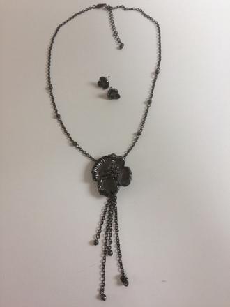 Set elegantnej bižutérie- kvety,