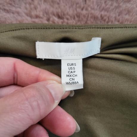 S priliehavé saty so spagetovymi ramienkami, h&m,s