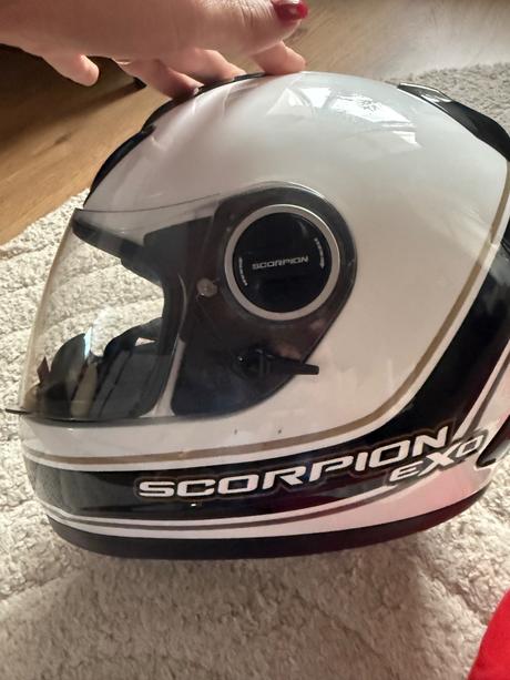 Prilba a bunda na motorku, 40