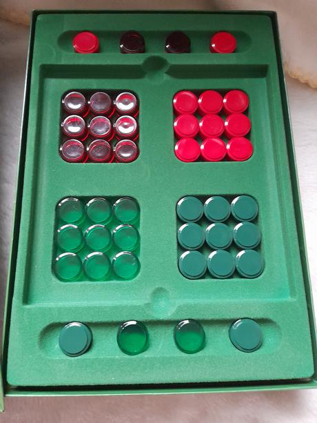 Spoločenska takticka/logicka hra laska pc 15 eur,