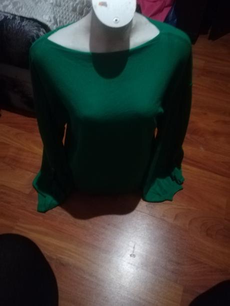 Zelený jemnučký pulovrik veľ.l, reserved,l