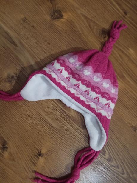 Zateplená čiapka, 128