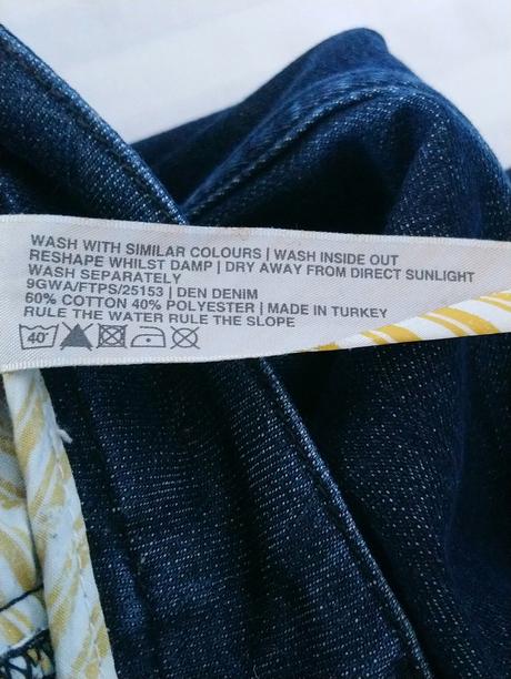 Dámske tmavo modré rifle, fat face, m