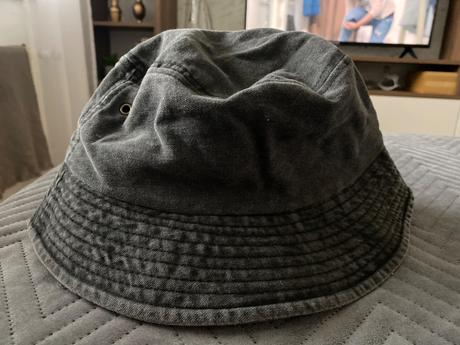 Antracitovy klobuk bucket hat, 