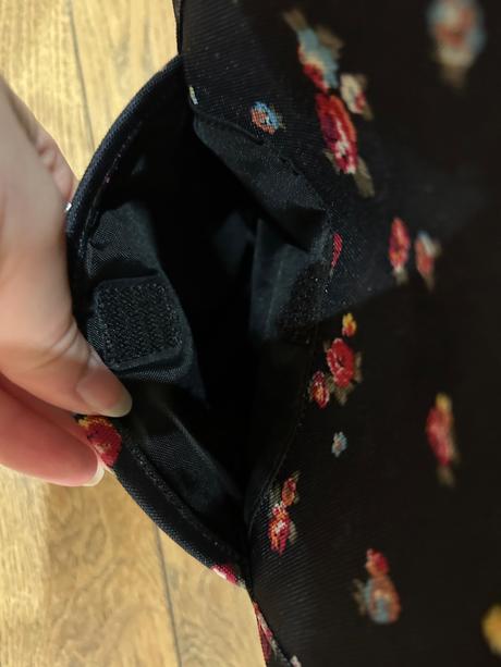 Roxy ruksak, taška s kvetinkami,