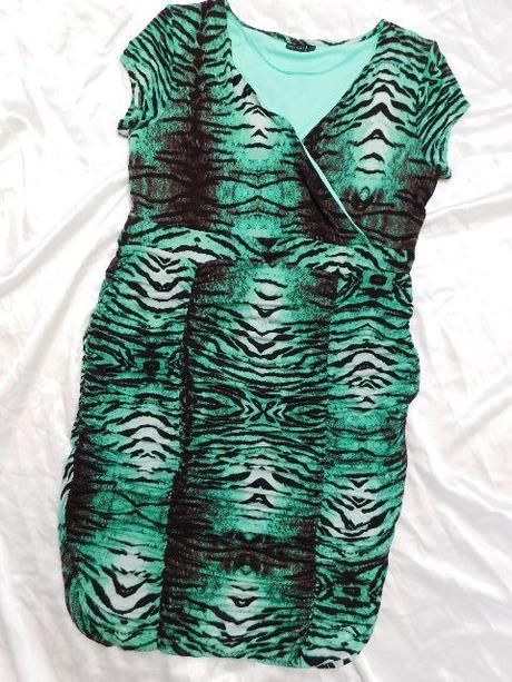 Pekne upletove saty, 40