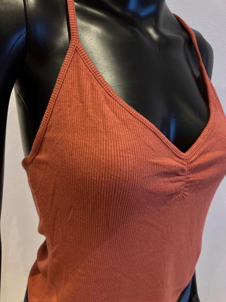 Dámske rebrované tričko bershka (l/30), bershka,l