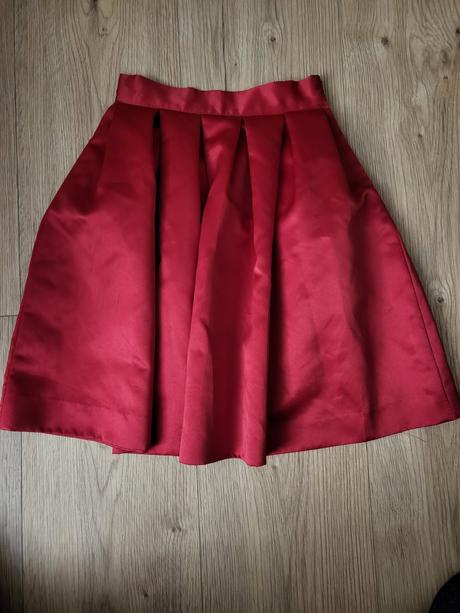 Saténová sukňa ii, s