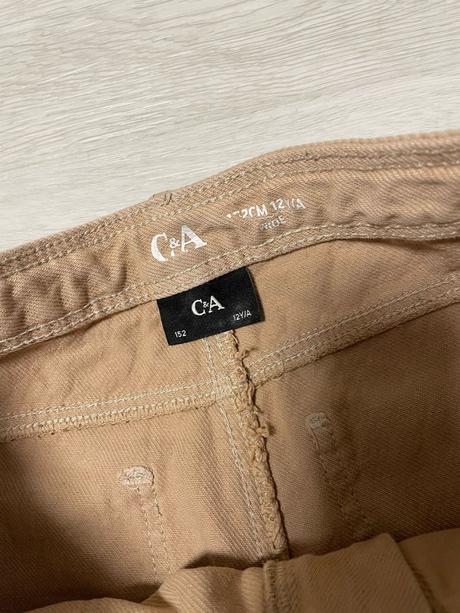 Moderné dievčenské nohavice., c&a,152