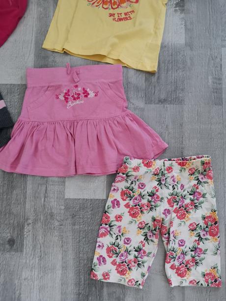 Balík oblečenia veľ. 104, 104–116