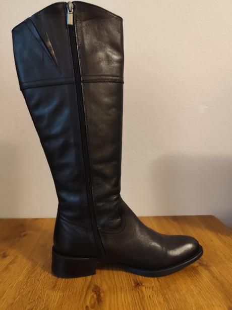 Kožené čižmy, 39