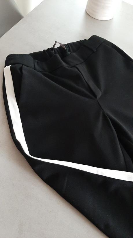 Štýlové nohavice, zara,xs