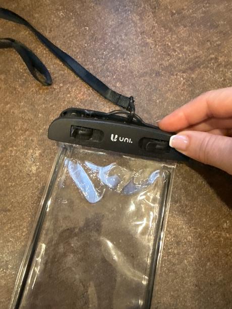 Vodotesný obal na mobil telefón, 