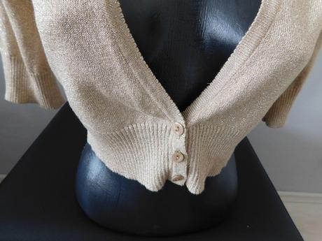 Lesklý bolerkový svetrík č.42, 42