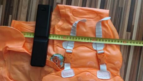 Predám plávaciu vestu, 