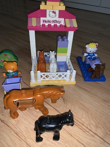 Stavebnica hello kitty,