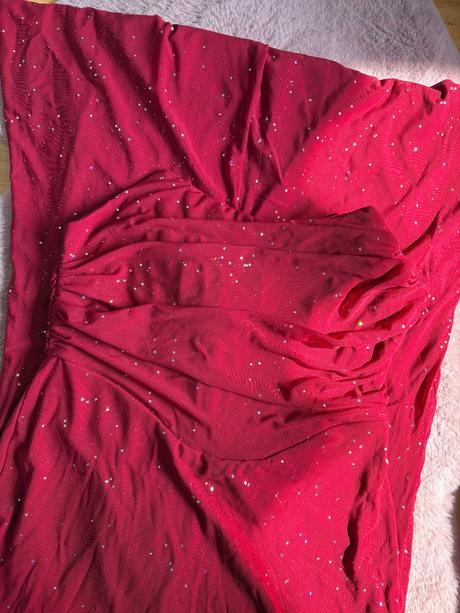 Trblietavé šaty, xl