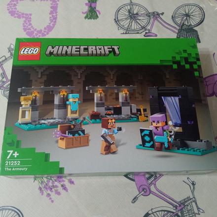Minecraft lego zbrojnica,