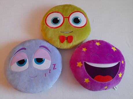 Plyšové vankúšiky smajlík, 