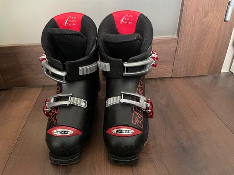 Lyžiarske topánky nastaviteľné 30-35, roces,32