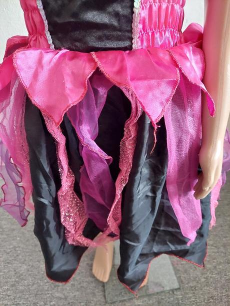 Čarodejnica karnevalové šaty veľ.110-122,