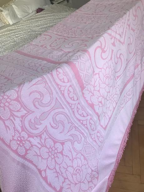 Vintage bavlnena deka na postel,