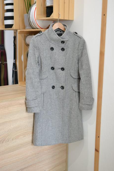 Sivý kabát áčkového strihu 38, 38