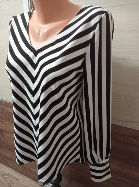 Nádherný top, only,xs