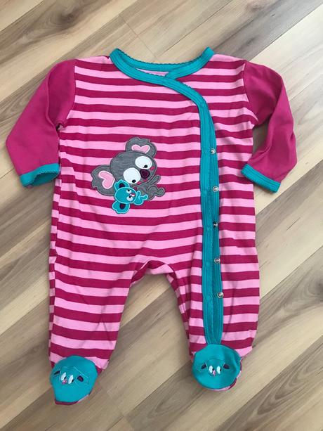 Pyzamkovy overal, 68