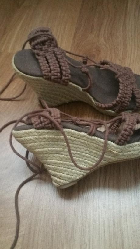 Dámske šnurovacie topánky na platforme, 36