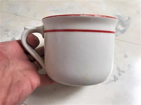 Starý 1/2 litrový hrnček, 