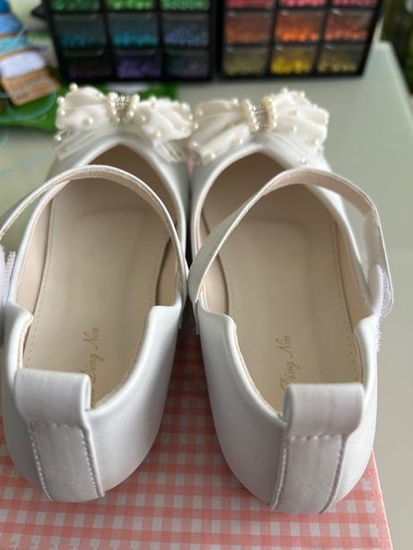 Šaty na 1. sväté prijímanie aj s topánkami, 128