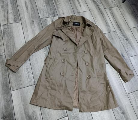 Jarný plašť -38, 38