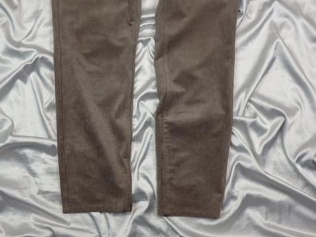 Luxusné dámske nohavice, 42