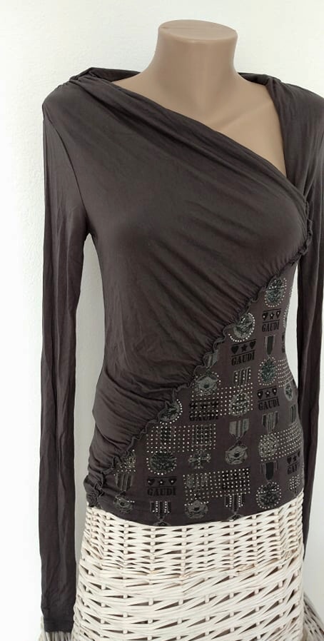 Luxusný topík od zn. gaudi - veľ. xs, gaudi,xs