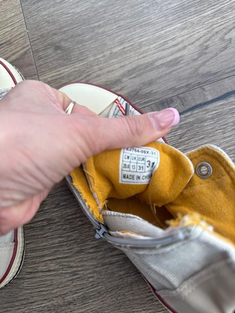 Tenisky, reserved,31