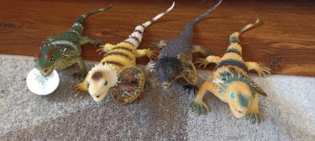 Pískajúce jašterice 30cm - s visačkou, 