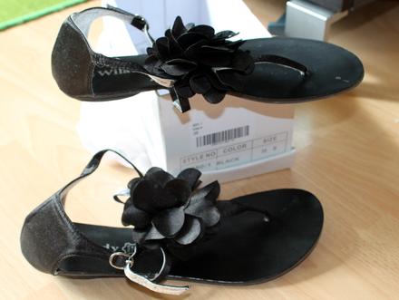 Sandálky s kvetom, 38