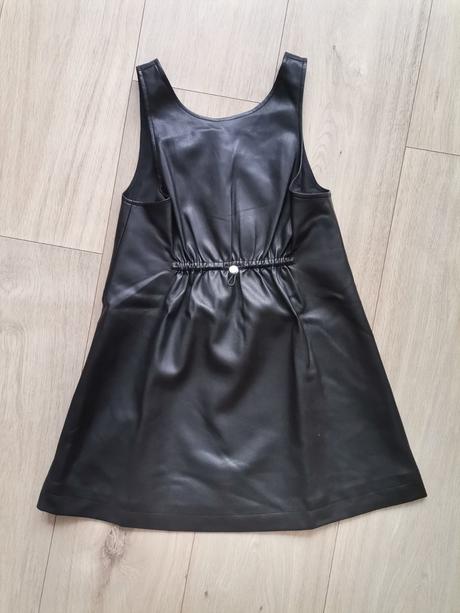 Koženkove šaty, zara,128