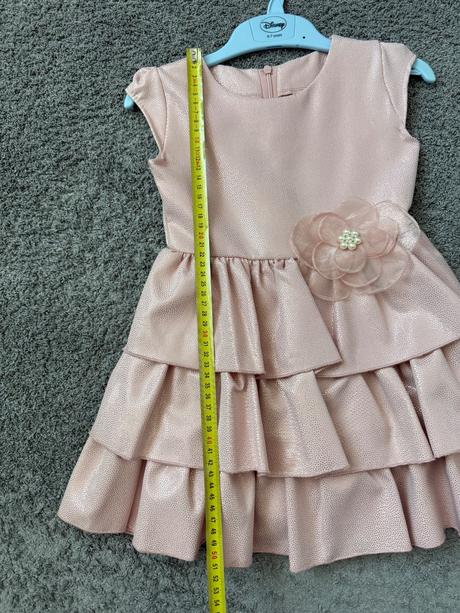 Spolocenske saty v.104, 104