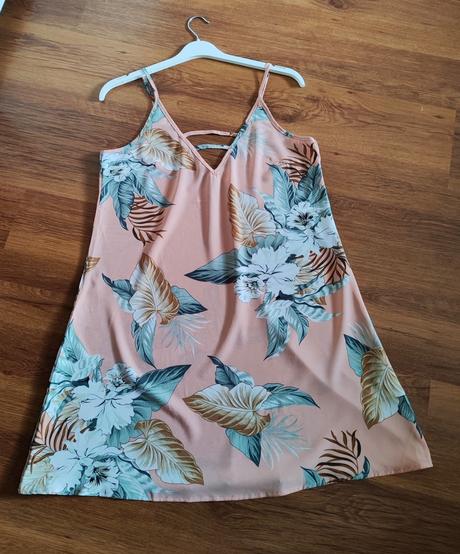 Ľahučké šaty emery rose, l