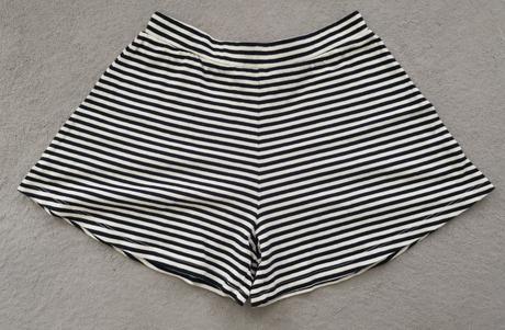 Šortky next, next,128