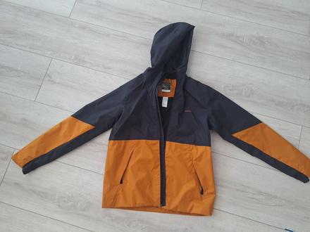 Prechodná bunda, decathlon,158