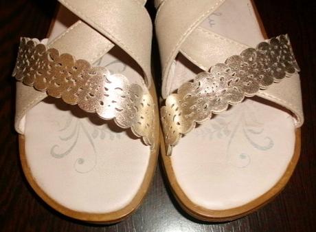 Skvelé béžovo-zlaté sandálky - veľ. 35, nelli blu,35