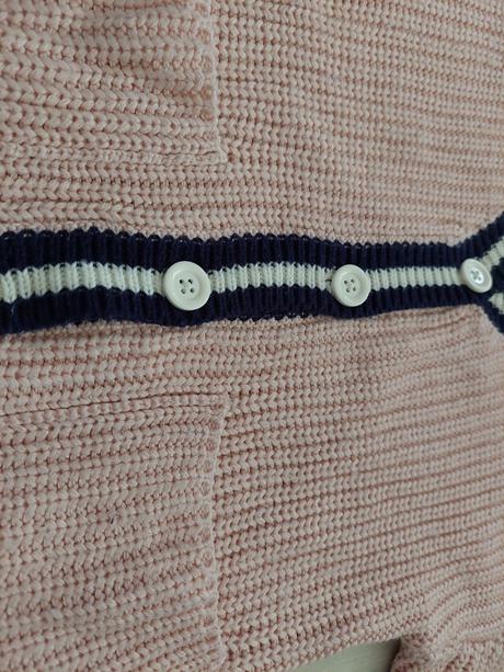 Sveter č.122, reserved,122