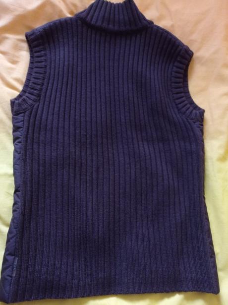 Vesta s upletom-m-, m