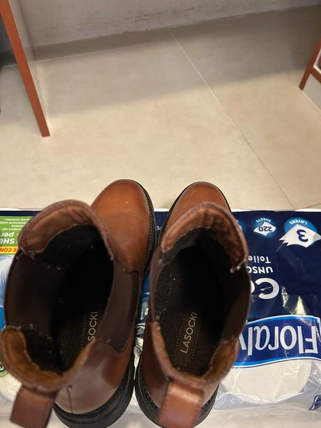 Kotníky, lasocki,39