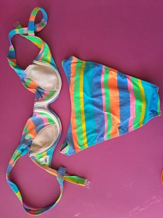 Dámske plavky pásikavé v. 38, 38