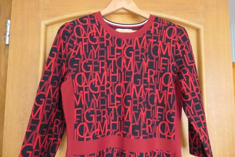 Tommy hilfiger icon cerveno cierne saty vel. l, tommy hilfiger,l