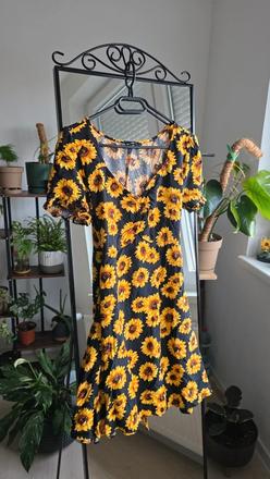 Slnečnicové šaty, l